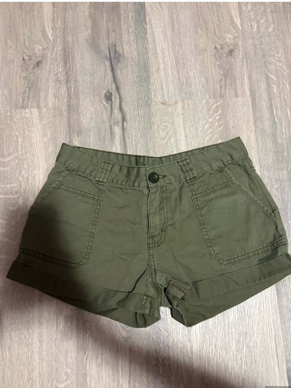 3 for $14 bp Olive Green Utility Shorts size 3 (small)